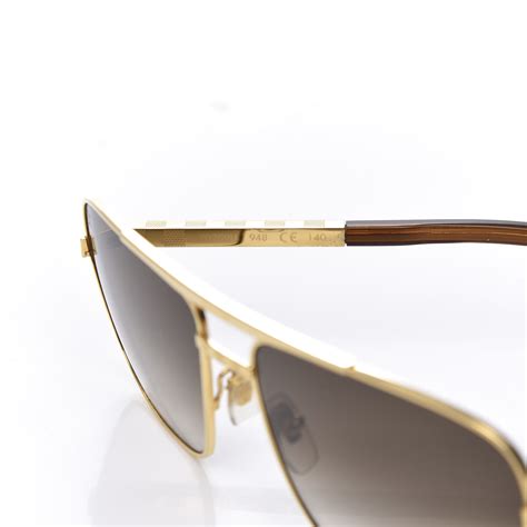 authentic louis vuitton attitude sunglasses.